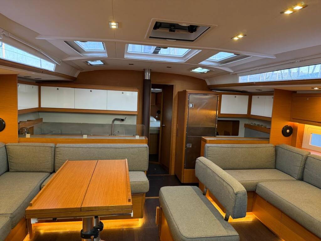 Segelyachten Dufour 530 Sofia