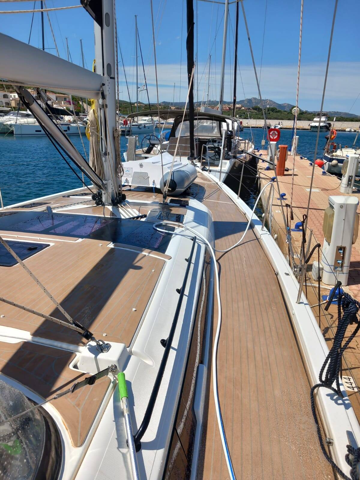 Sailing yacht Dufour 530 Rhamnus