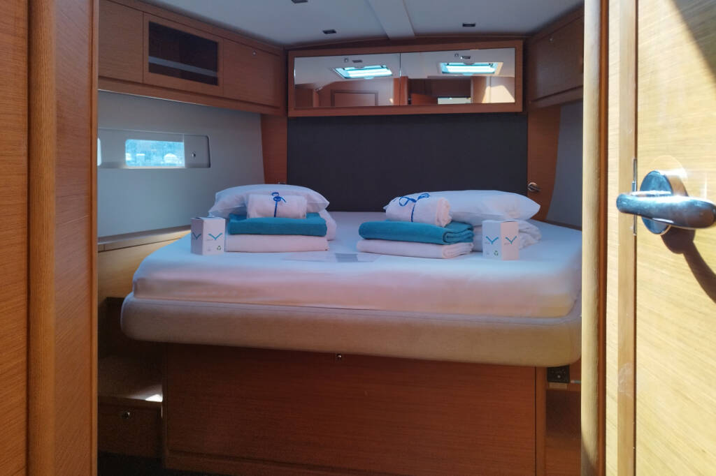 Sailing yacht Dufour 530 Rhamnus