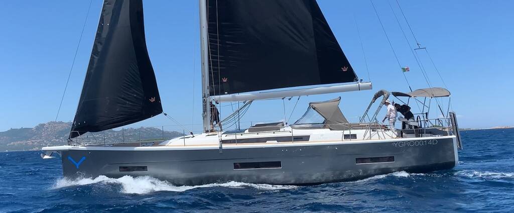 Sailing yacht Dufour 530 Gringott