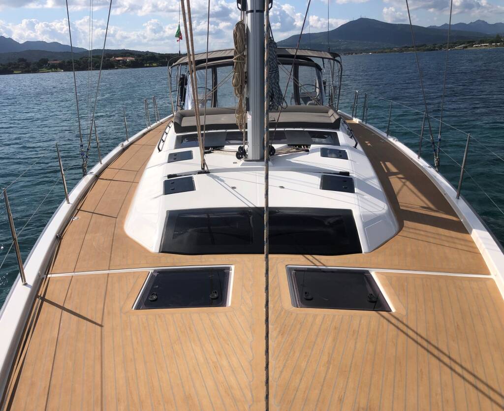 Sailing yacht Dufour 530 Gringott
