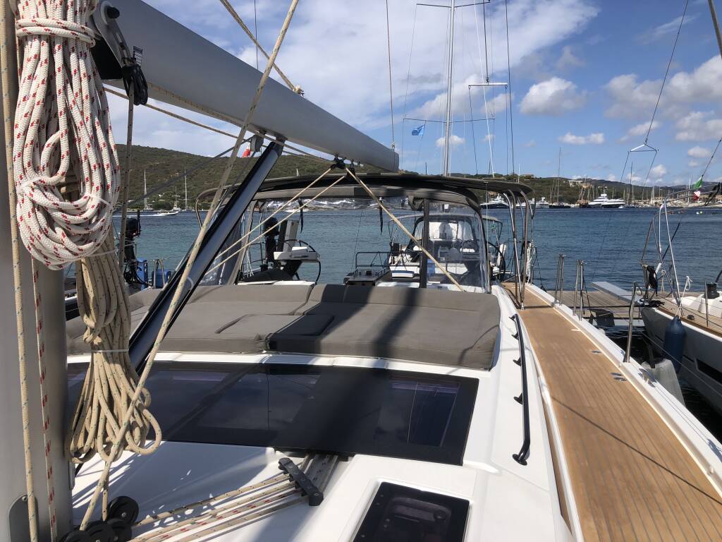 Sailing yacht Dufour 530 Gryffindor