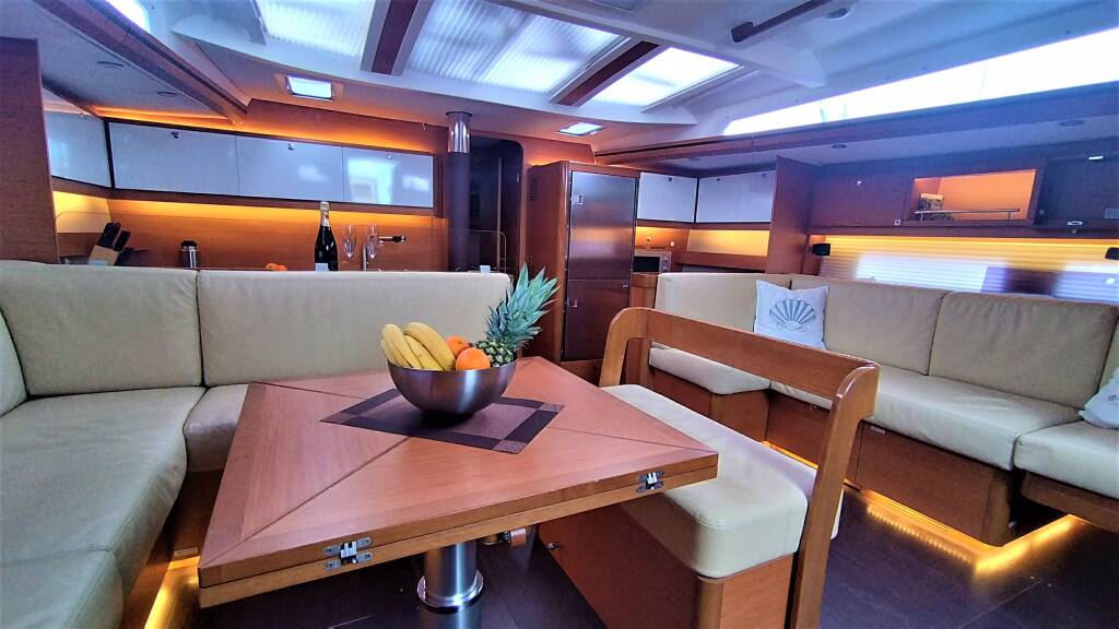 Sailing yacht Dufour 56 Exclusive Morisia
