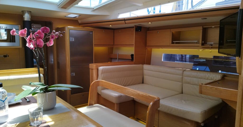 Sailing yacht Dufour 56 Exclusive Friska