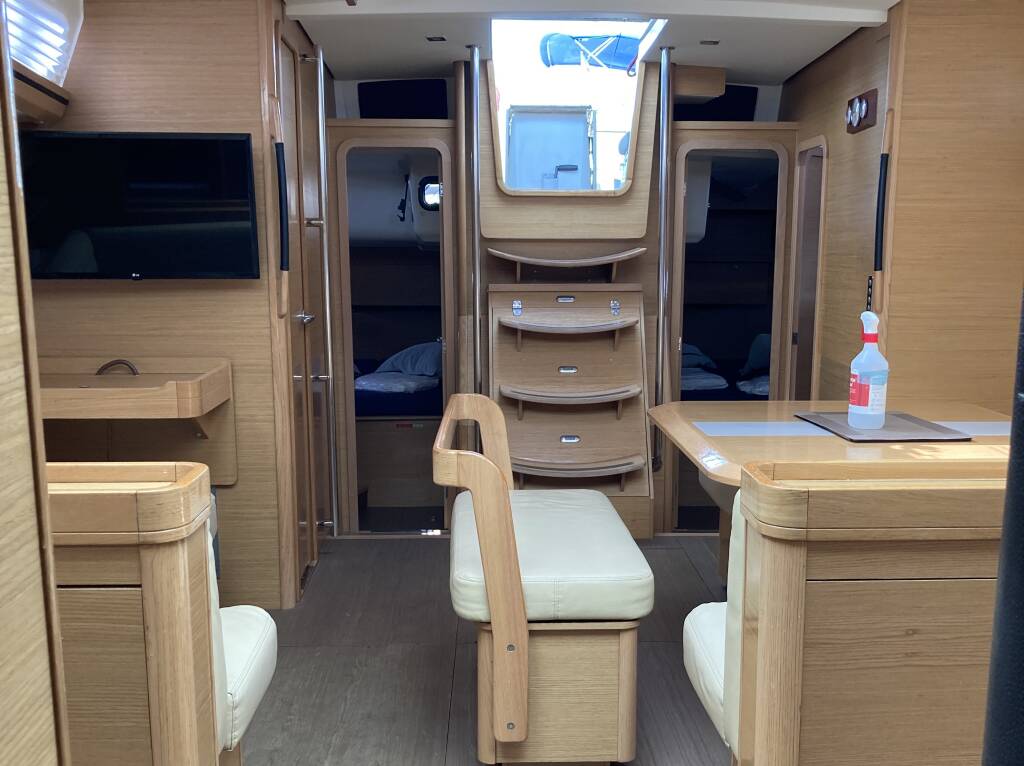 Sailing yacht Dufour 56 Exclusive Friska