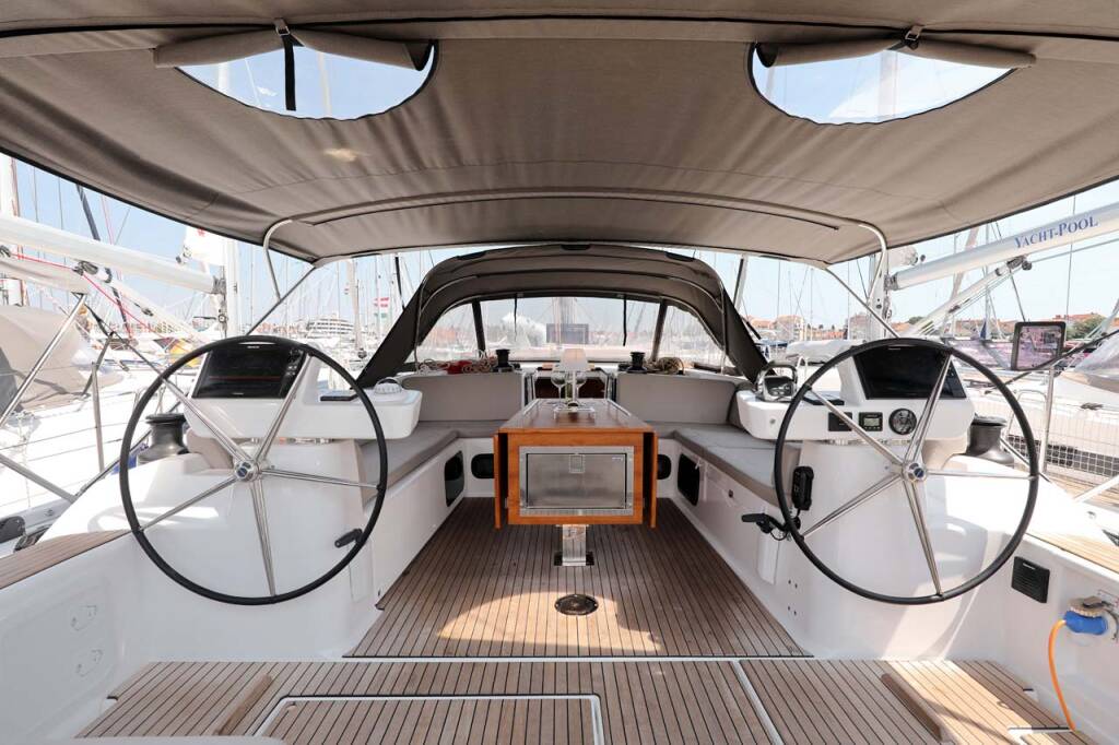 Sailing yacht Dufour 56 Exclusive Amalia