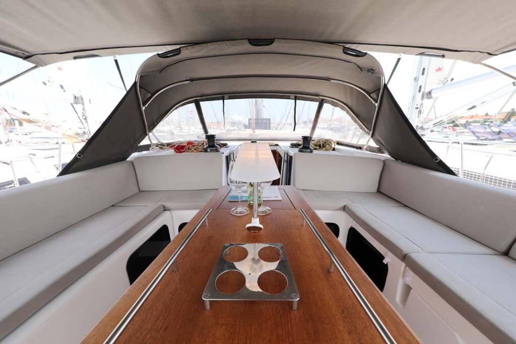 Sailing yacht Dufour 56 Exclusive Amalia