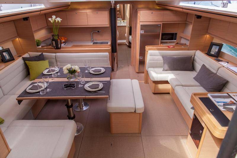 Sailing yacht Dufour 560 GL Drunken Sailor