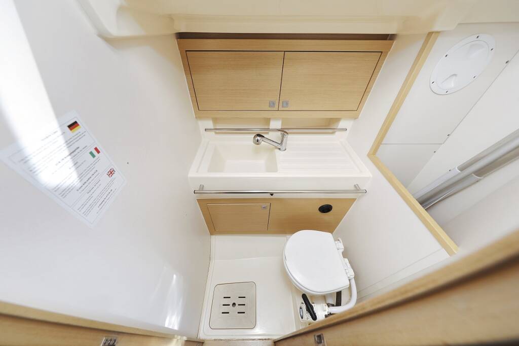 Segelyachten Elan 350 Performance X-Ray