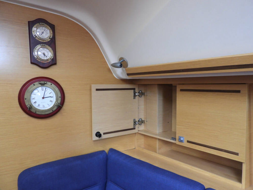 Sailing yacht Elan 444 Impression Moon Shadow