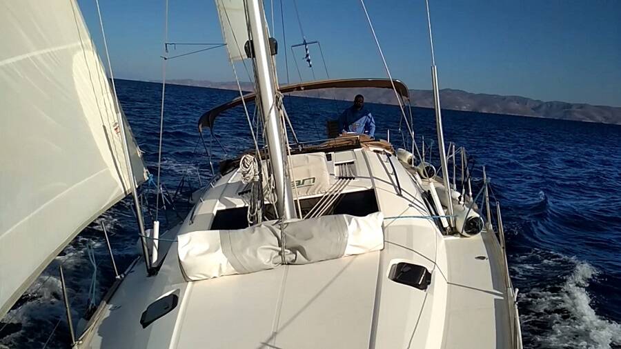 Sailing yacht Elan 444 Impression Okea Iris