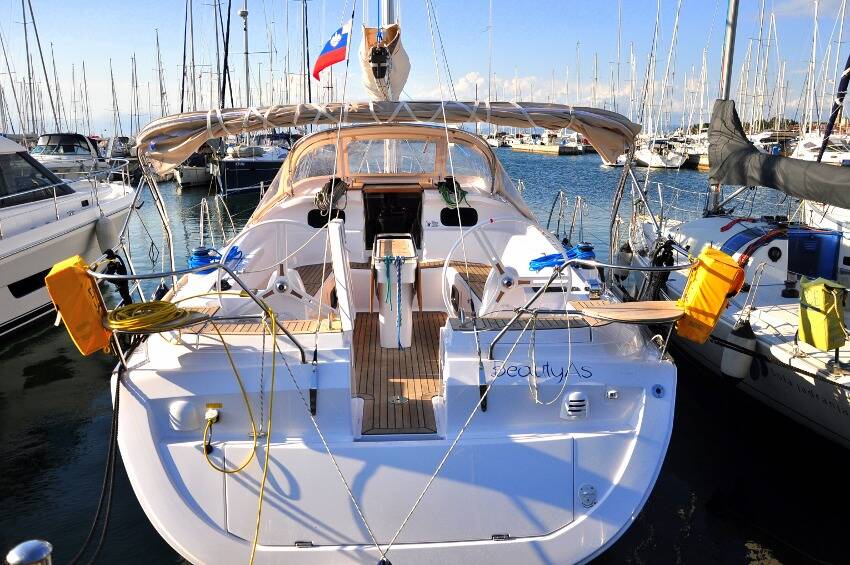 Segelyachten Elan 444 Impression Beauty As