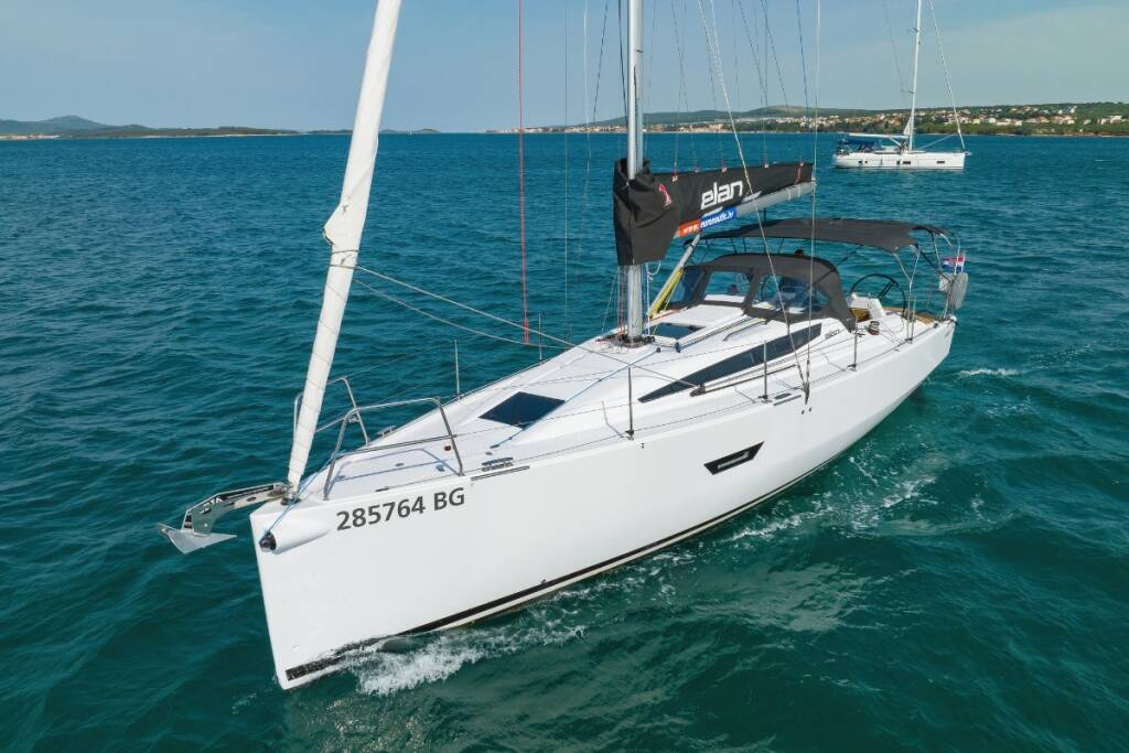 Segelyachten Elan E4 Twitter