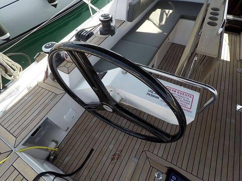 Segelyachten Elan GT5 Spuga