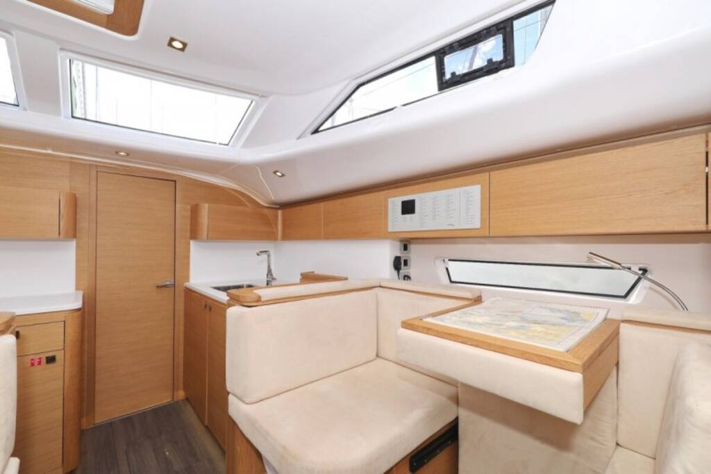 Segelyachten Elan GT6 Revolution