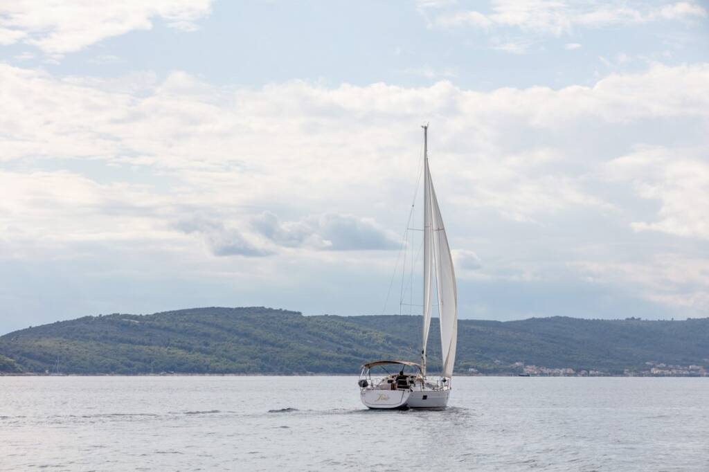 Sailing yacht Elan Impression 40 Tino
