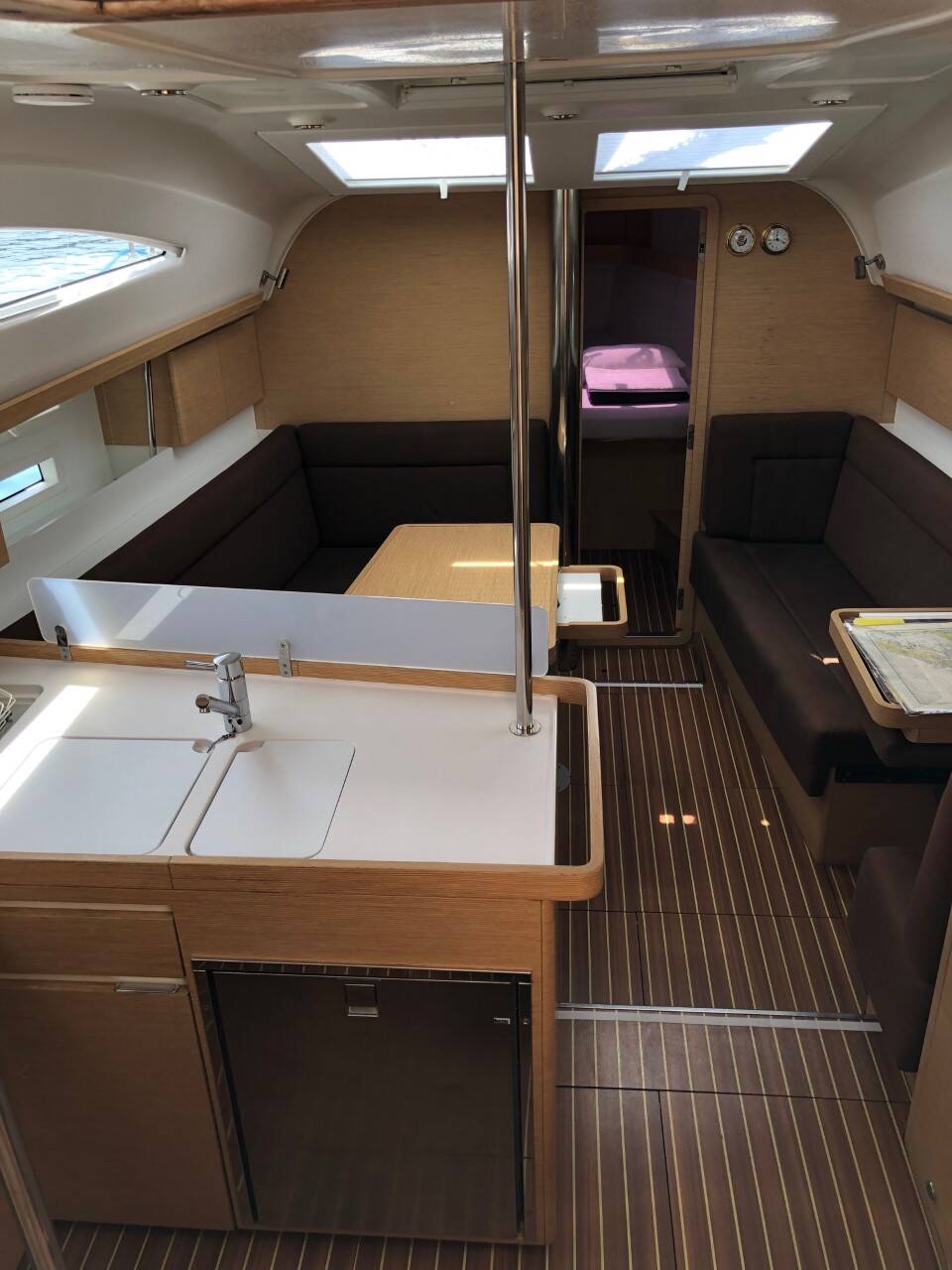 Sailing yacht Elan Impression 40 Laali