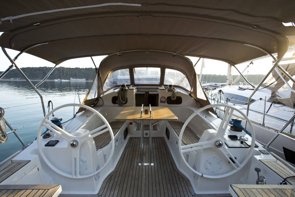 Sailing yacht Elan Impression 40 Tariq