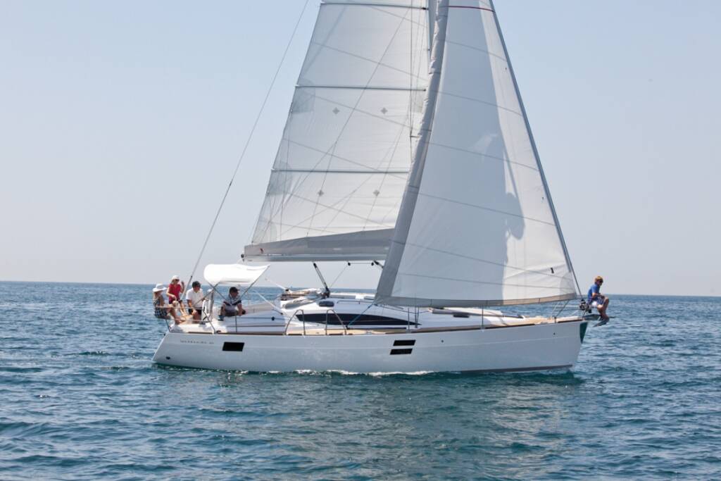 Sailing yacht Elan Impression 40 La Marchesa