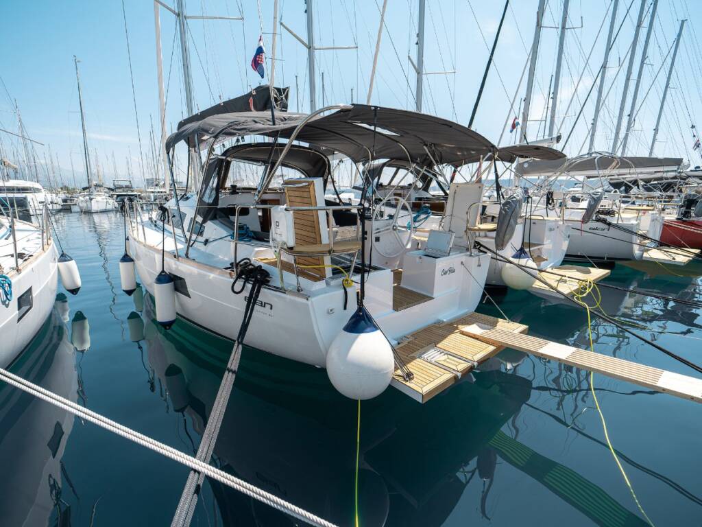 Sailing yacht Elan Impression 40.1 Ciao Bella
