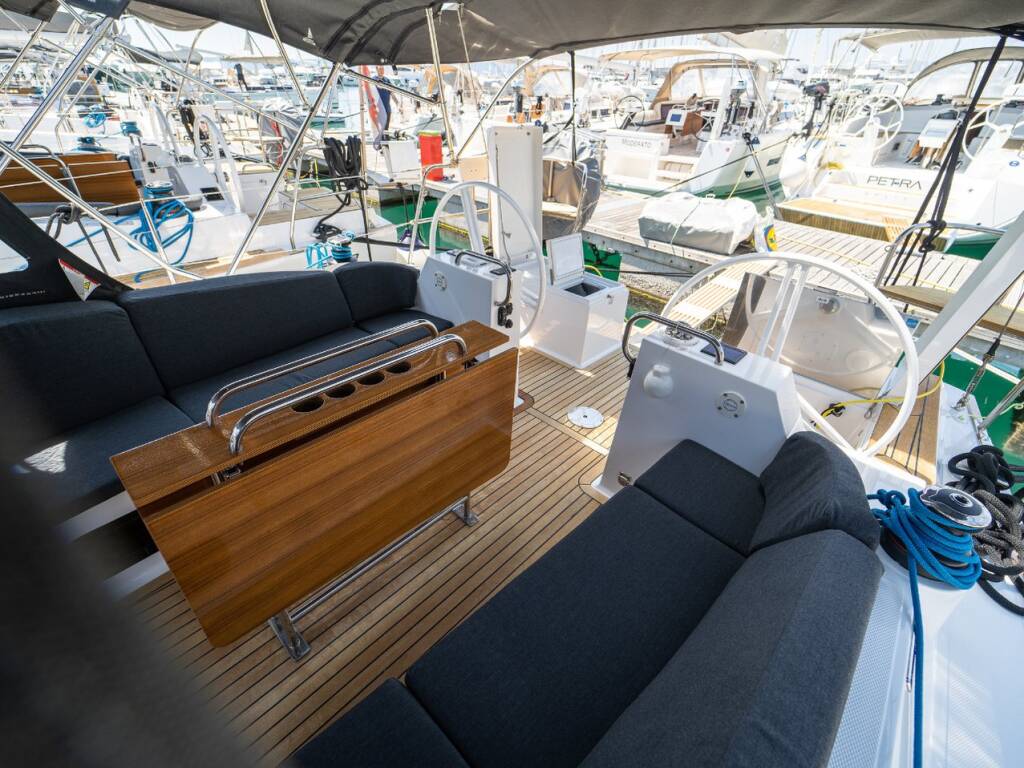 Sailing yacht Elan Impression 40.1 Ciao Bella