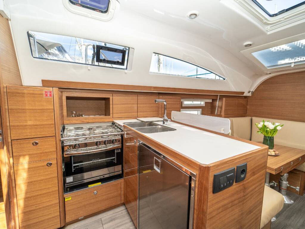 Sailing yacht Elan Impression 40.1 Ciao Bella
