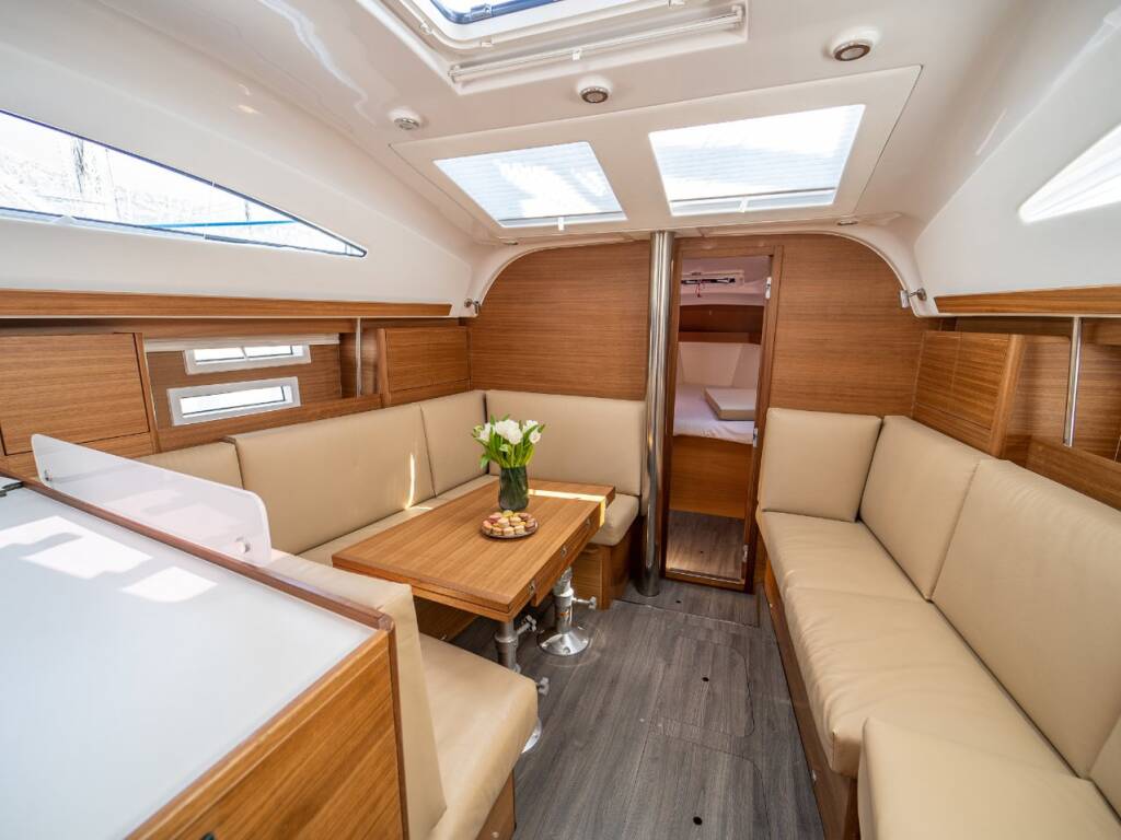 Sailing yacht Elan Impression 40.1 Ciao Bella