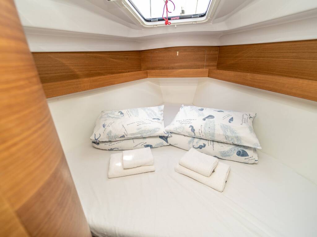 Sailing yacht Elan Impression 40.1 Ciao Bella