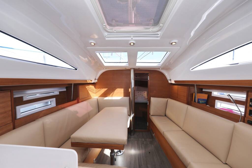 Sailing yacht Elan Impression 40.1 Eliana