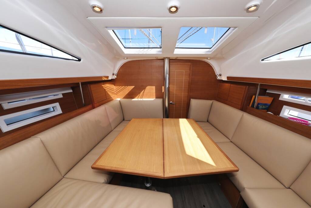 Sailing yacht Elan Impression 40.1 Eliana