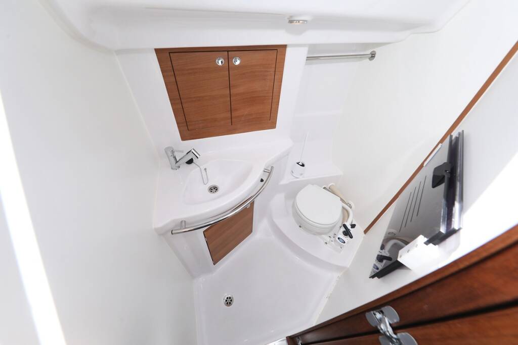 Sailing yacht Elan Impression 40.1 Eliana