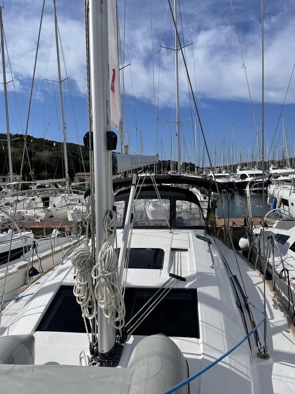 Sailing yacht Elan Impression 40.1 Blu