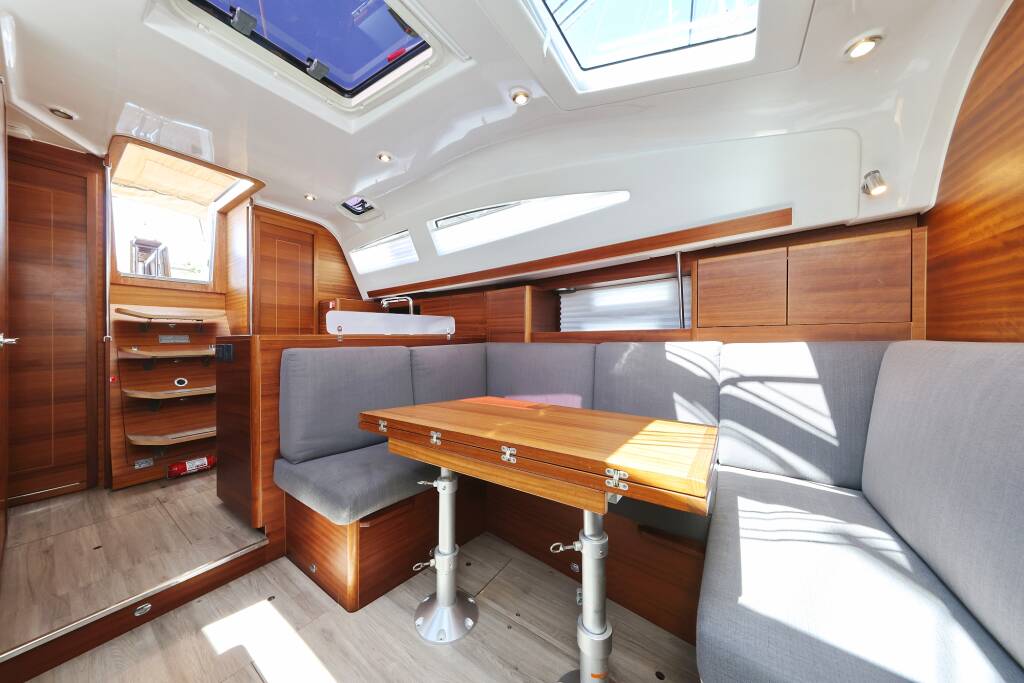 Segelyachten Elan Impression 40.1 Estela