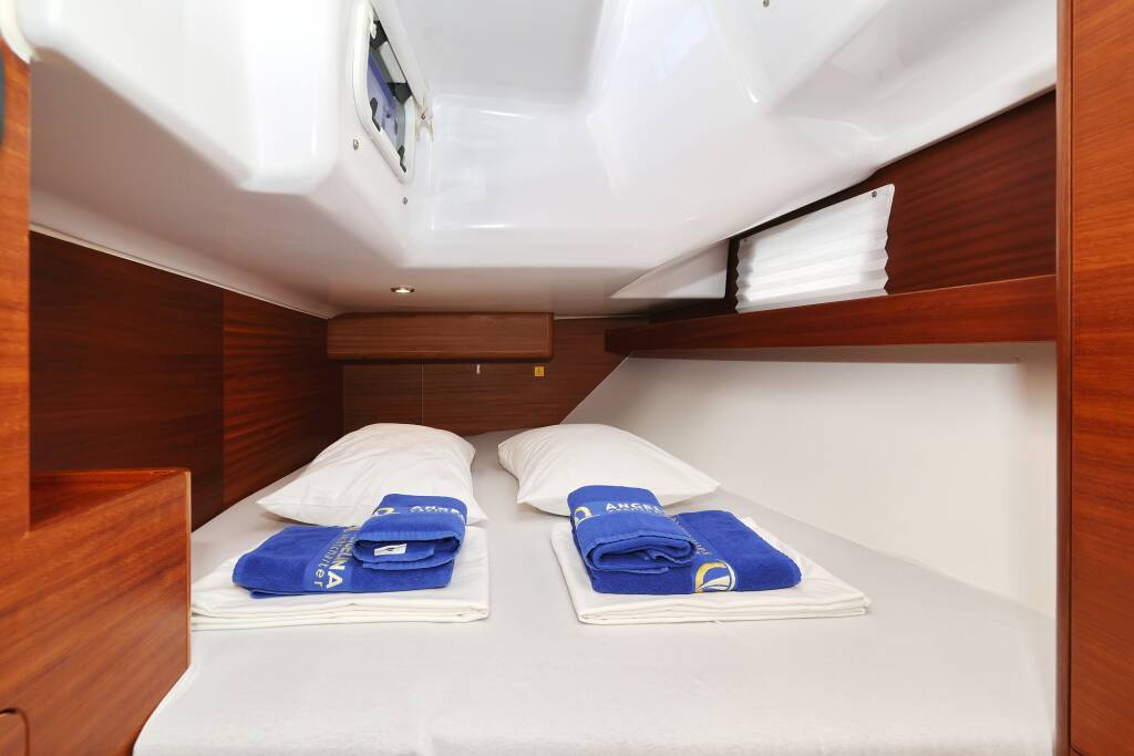 Segelyachten Elan Impression 40.1 Estela