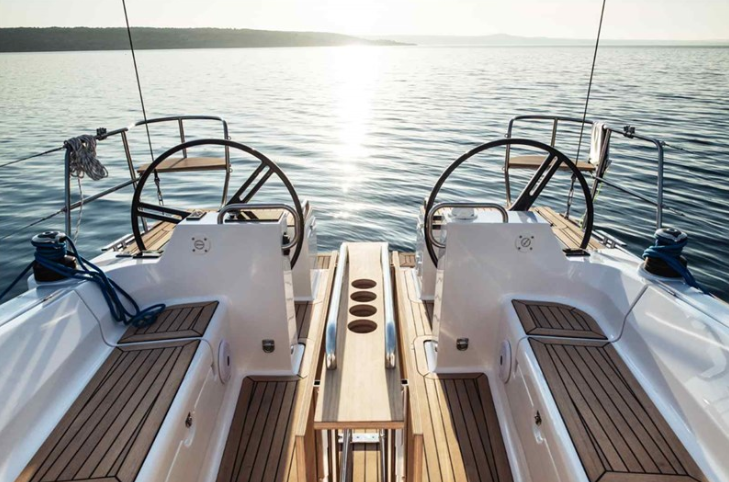 Sailing yacht Elan Impression 40.1 Liana