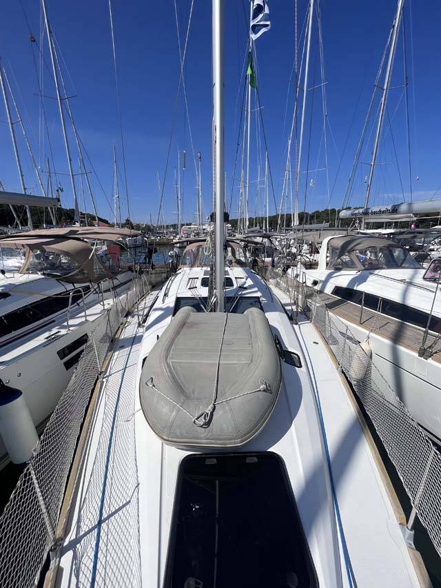 Segelyachten Elan Impression 45 Knotty Buoy