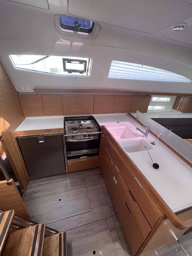 Segelyachten Elan Impression 45 Knotty Buoy