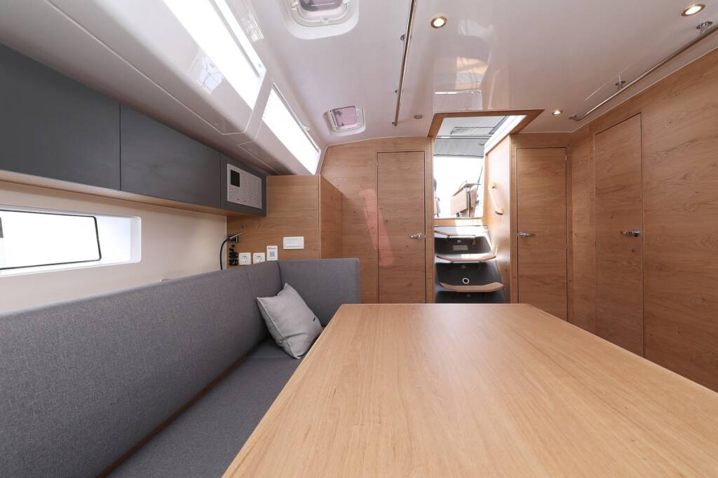 Sailing yacht Elan Impression 45 Starlight