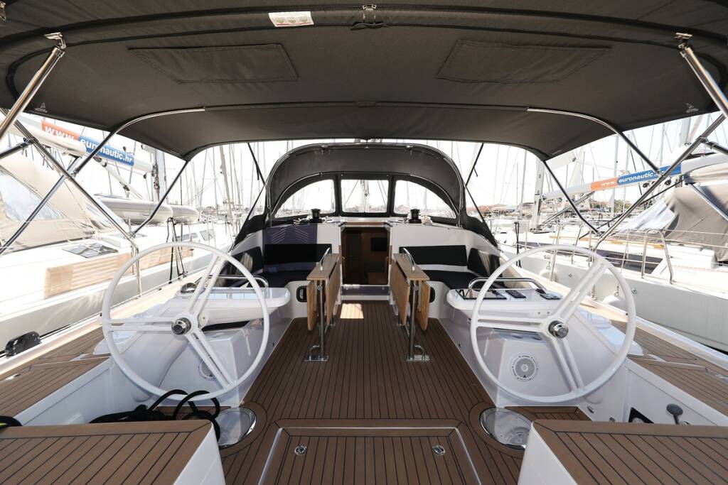 Sailing yacht Elan Impression 45 Bava