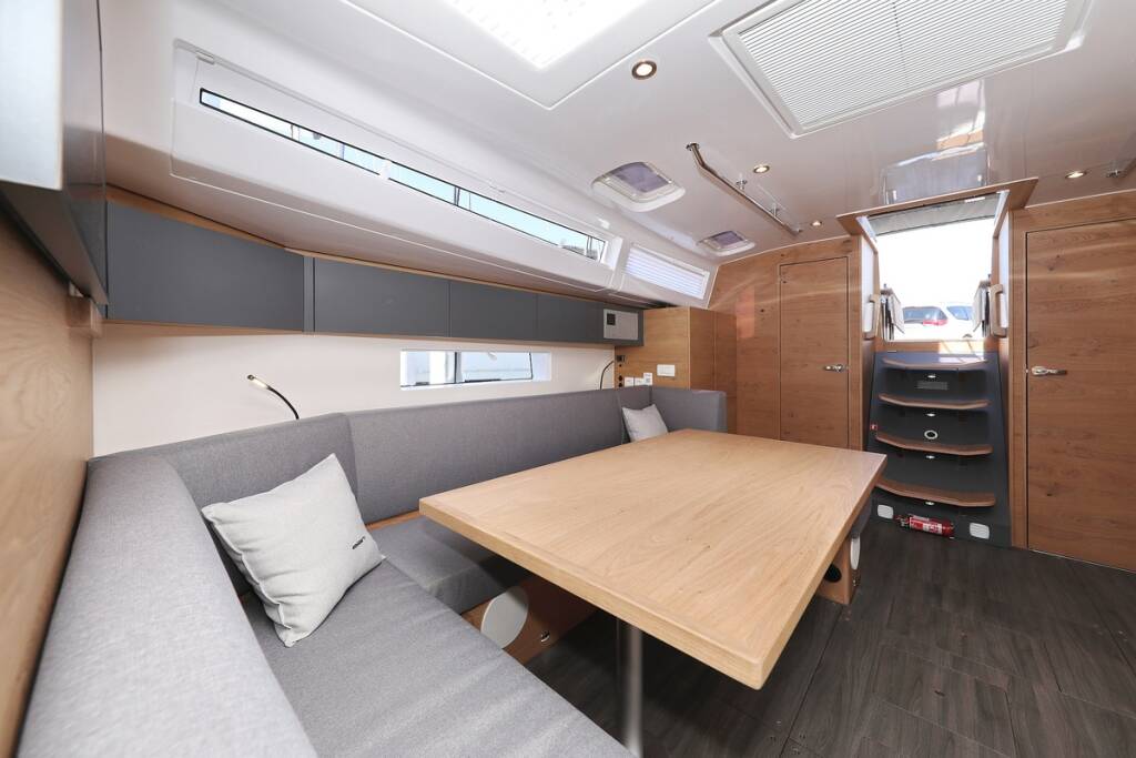Sailing yacht Elan Impression 45 Bava