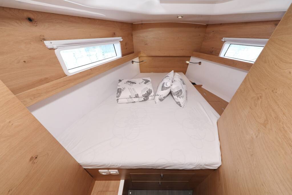 Sailing yacht Elan Impression 45 Bava
