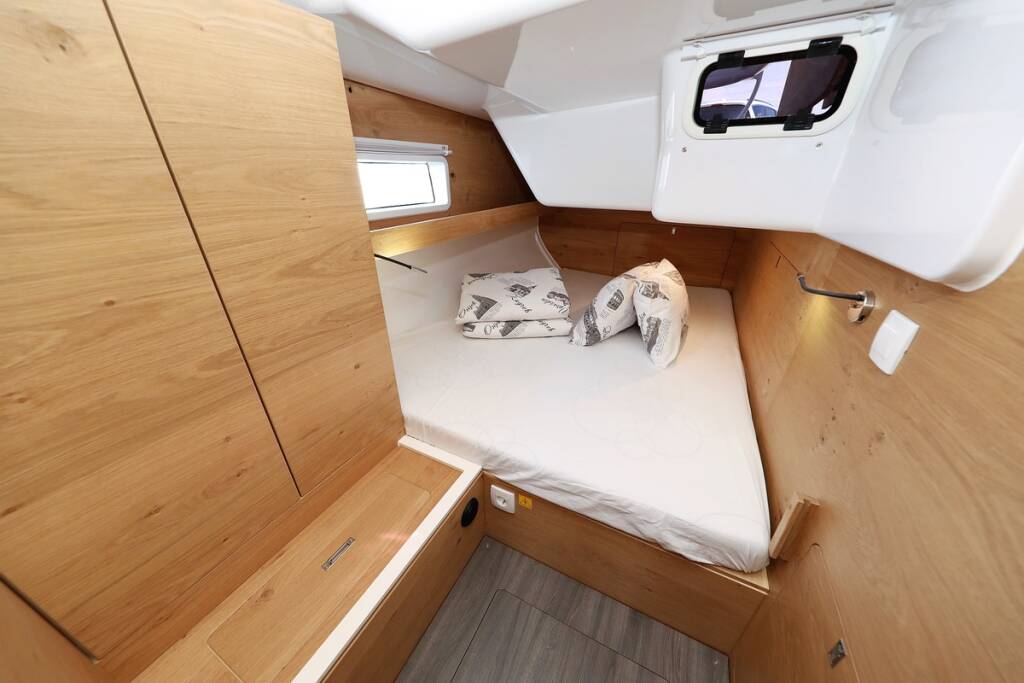 Sailing yacht Elan Impression 45 Bava