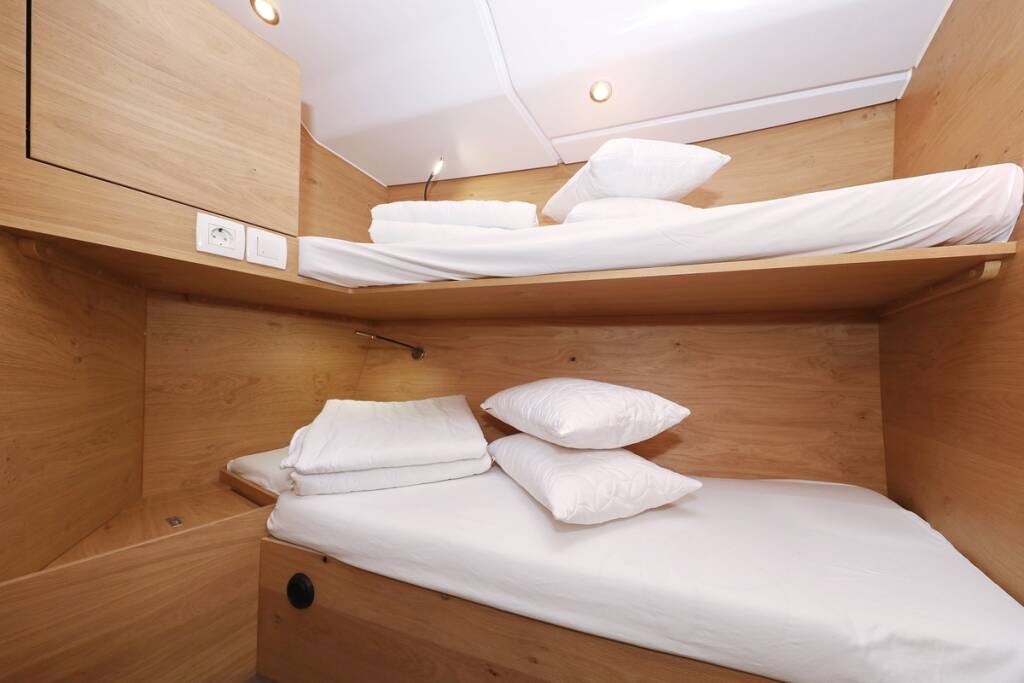 Sailing yacht Elan Impression 45 Bava
