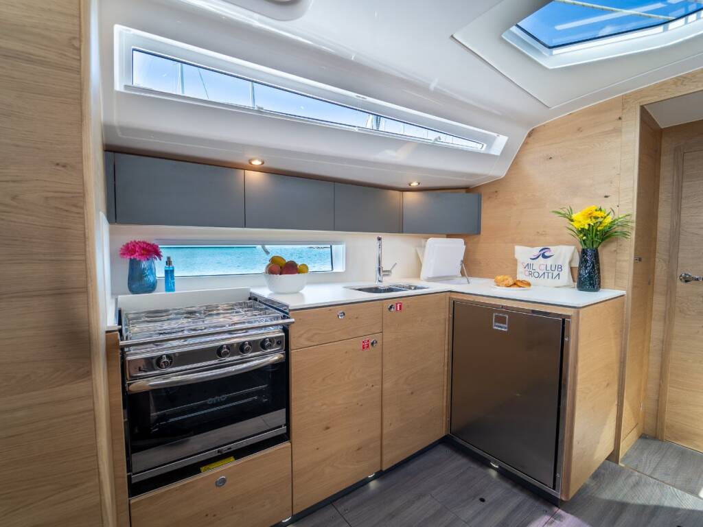 Segelyachten Elan Impression 45 Trinity