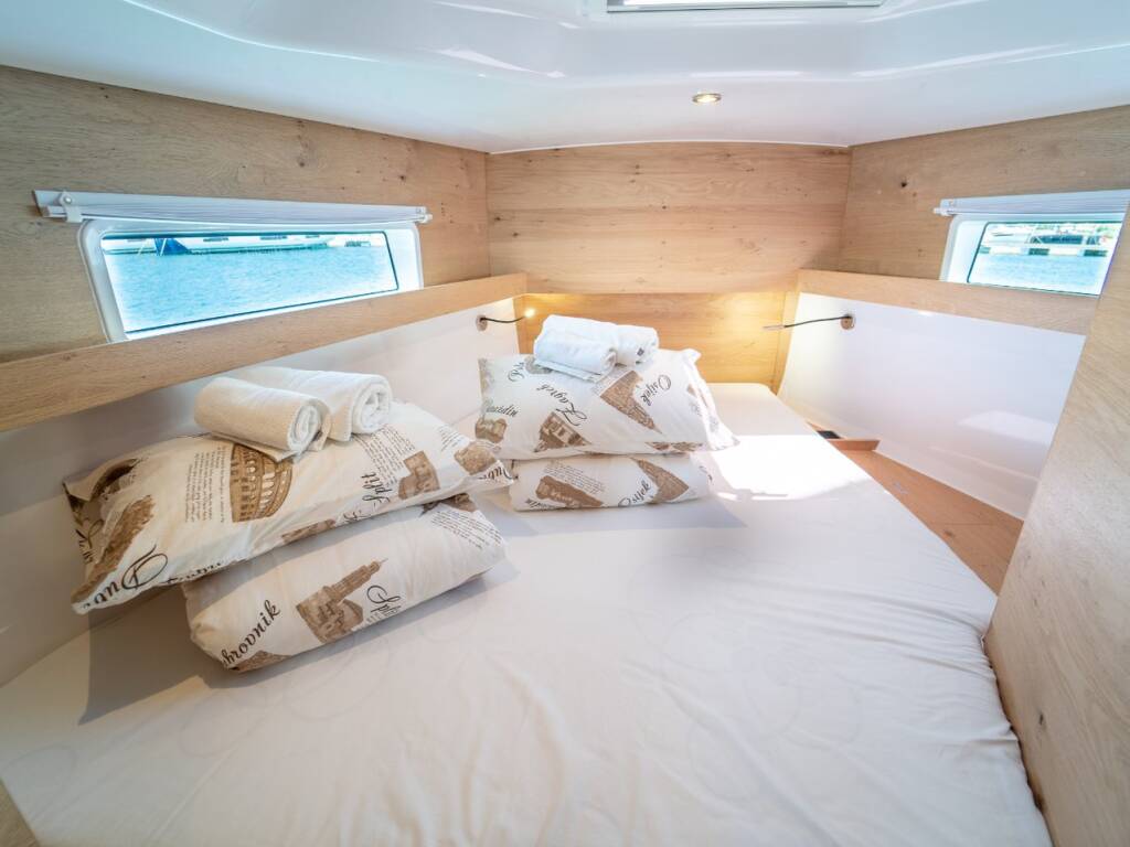 Segelyachten Elan Impression 45 Trinity
