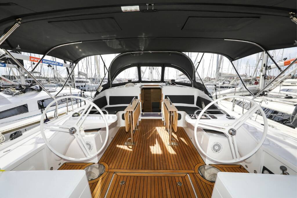 Segelyachten Elan Impression 45 Seppia