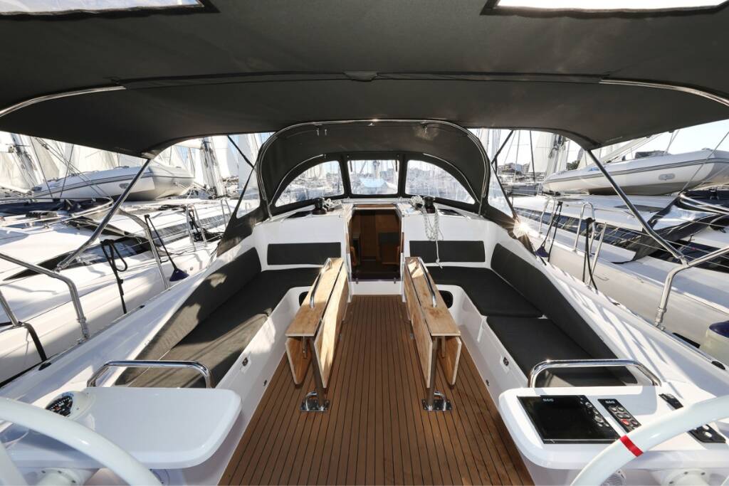 Segelyachten Elan Impression 45 Scarlett