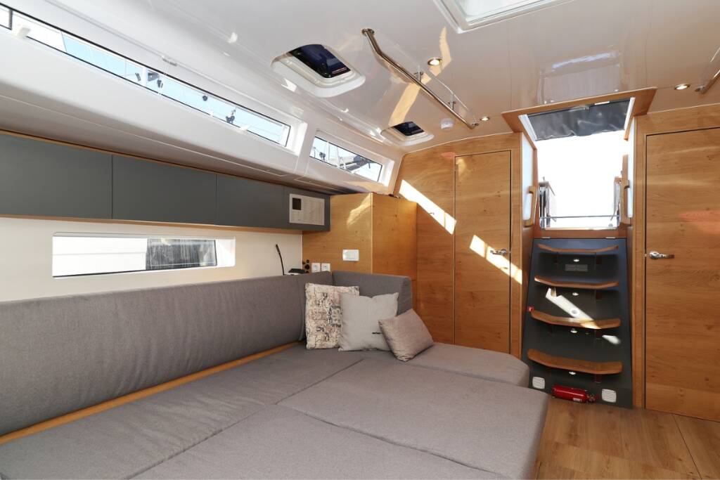 Segelyachten Elan Impression 45 Scarlett