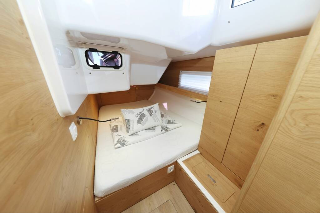 Segelyachten Elan Impression 45 Scarlett