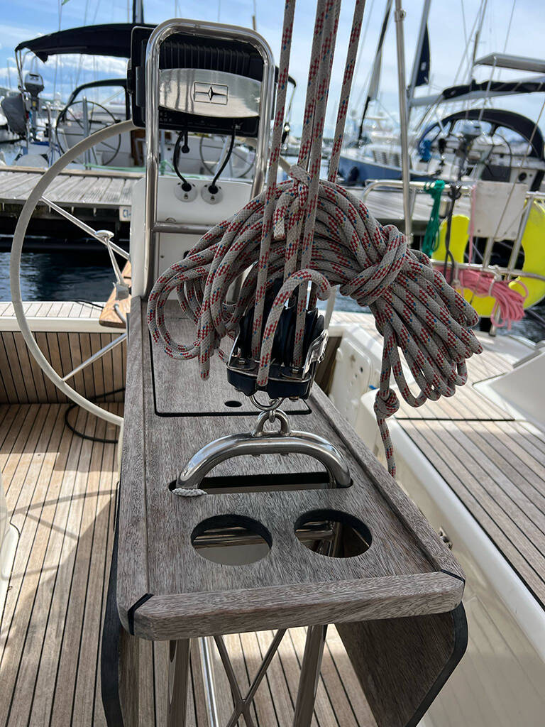 Sailing yacht Elan Impression 45 Heidi